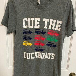 Cue the Duckboats Boston sport shirt